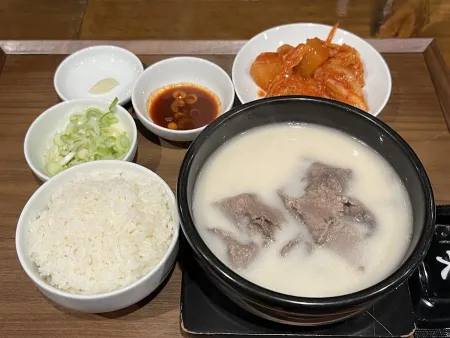 Geodae Gomtang, Seomyeon