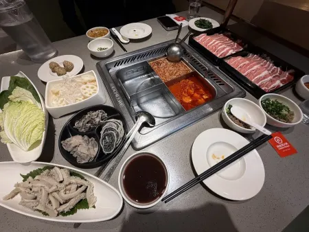 Haidilao Hotpot Daehak-ro