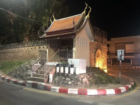 Chiang Mai Gate Market