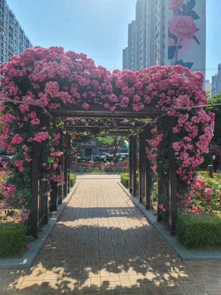 イゴクバラ公園