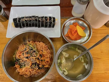 공릉 우동집