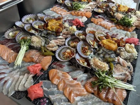 大物 生魚片布帳馬車