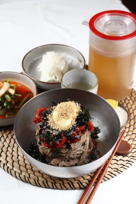 Memilgol Donghae Makguksu
