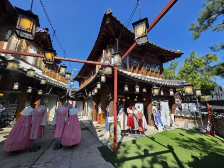 Jeonju hanok village hanbok rental HANBOKNAM