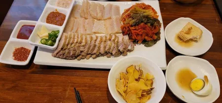 Manbok Guksujip Haeundae Jangsan Branch
