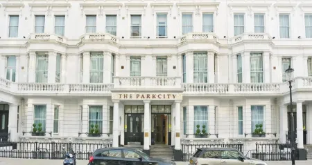 Royal Garden Hotel