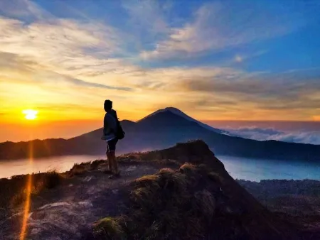 mount batur sunrise trekking
