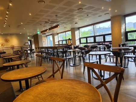 Starbucks Hongje Station