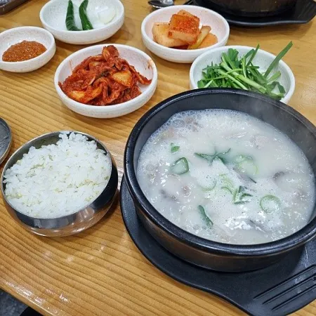참진한순대국본점