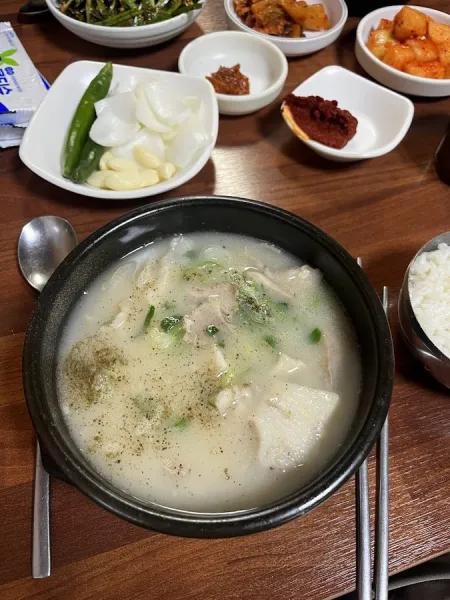 Millak Dwaeji Gukbap