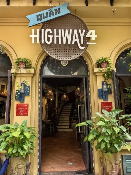 Highway4 Bar Restaurant