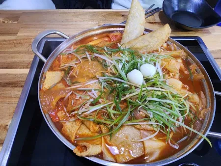 청년다방 부산괴정점