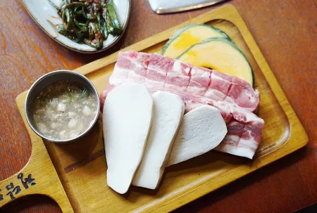 Cheongdam Donga