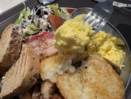 Brunch Bean Gangnam Gaepo Branch