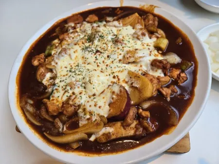 두남자찜닭 대구동성로점