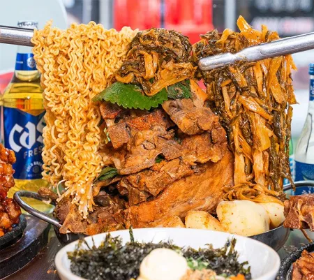Bultan Wangppyeo Gui & Gamjatang Myeongdong Branch