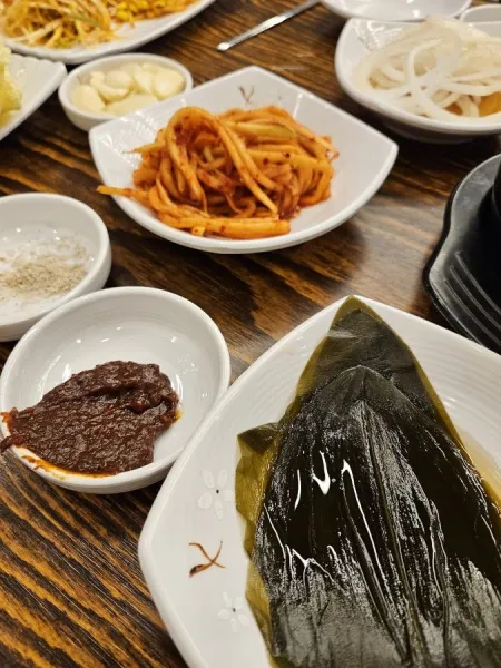 고덕돌판생삼겹