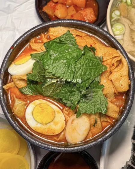 Mannam Snack