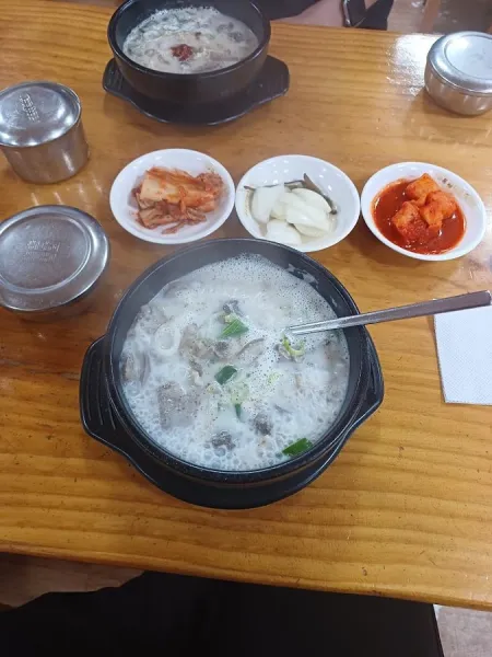 큰맘할매순대국 대흥역점