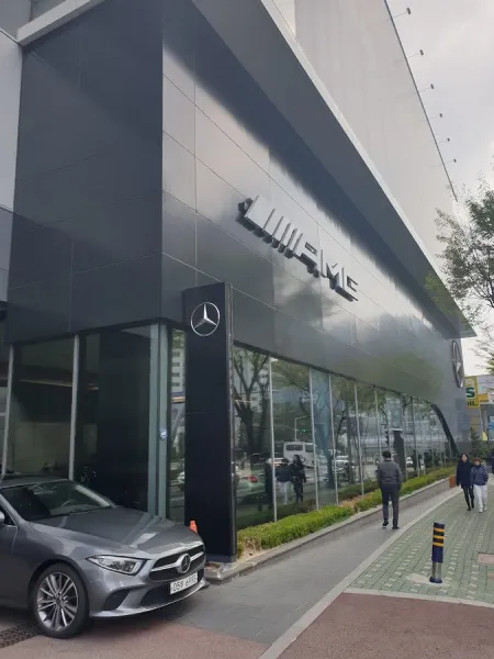 Mercedes Benz Haeundae