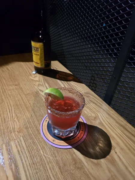 Mal's Bar
