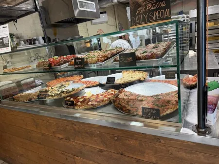 Slicehaus Pizzeria