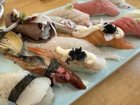 Kkotdam Sushi