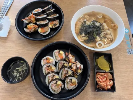 싸다김밥 홍대역점