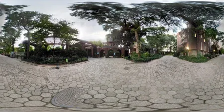 Delacorte Clock