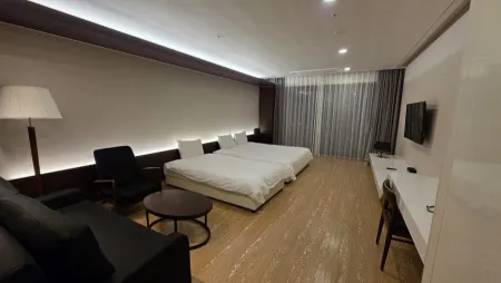 Donnaeko Hill Resort