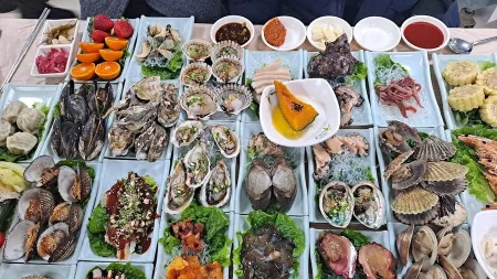 Yeongminine at Bukhang Hoesenta