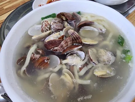 Yetnal Bajirak Kalguksu