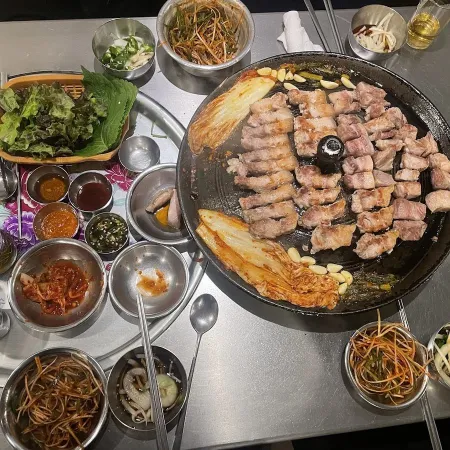 Mokgumeong Gimhae Branch