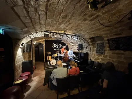 38Riv Jazz Club