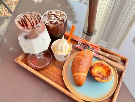 5PM SUNSET HOUR