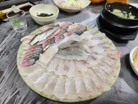 Badasarang Hoejip