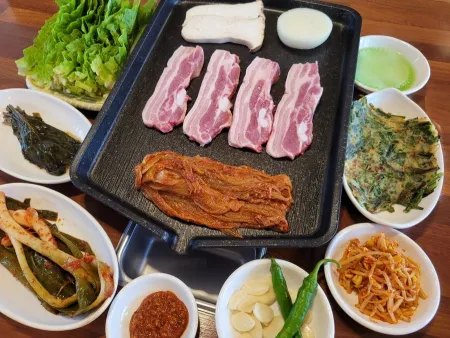 Jeonju Gyodong Sarang