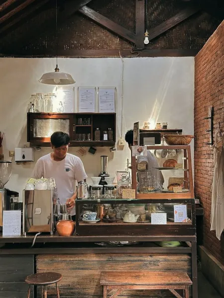 Old Friends Coffee -Farmer&Roaster