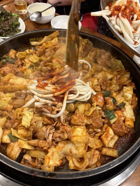 Sae Myeongdong Umi Dakgalbi