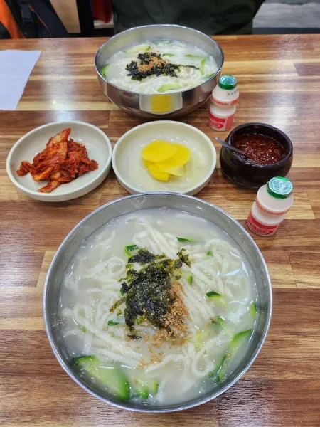 Singwang Son Kalguksu