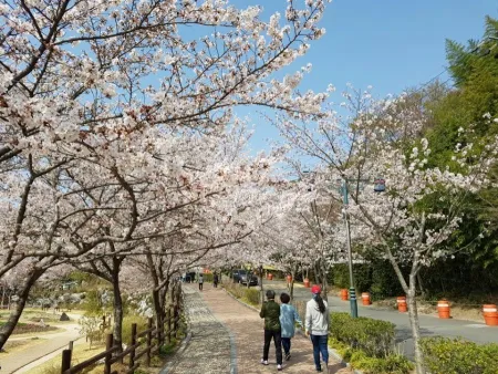 Seonam Lake Park