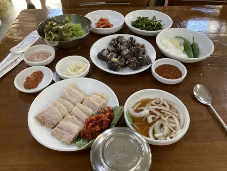 늘해랑 수육 국밥