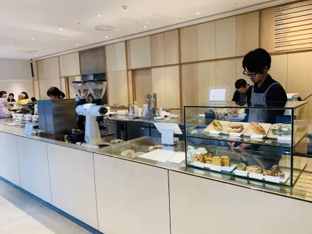 Blue Bottle Coffee - Roppongi Cafe