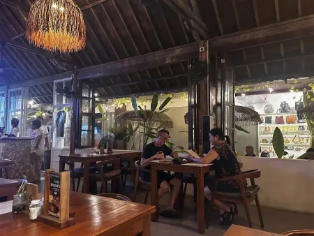 BB's Bar & Bistro