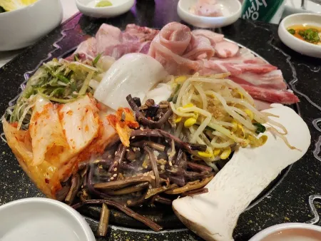 Apgujeong Jeju Jip