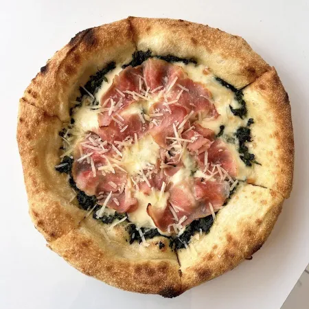 RoninPizza & RoninCoffee สุขุมวิท34