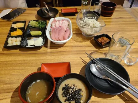 Chamchi Hanmari Sinnonhyeon Branch