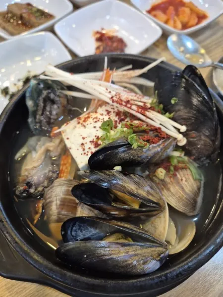 Samcheok Jeonbok Haemul Ttukbaegi