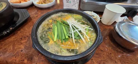 Goryejeong Heukyeomso