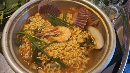 Manchu Pojangmacha